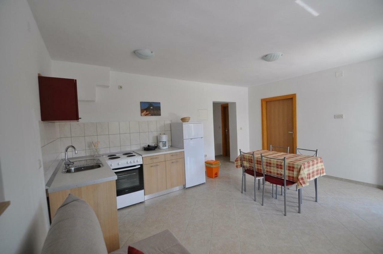 Apartment In Vrbnik/Insel Krk 36796 Exterior foto